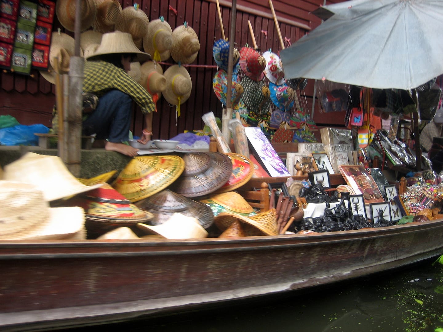 Damnoen Saduak Floating Market
