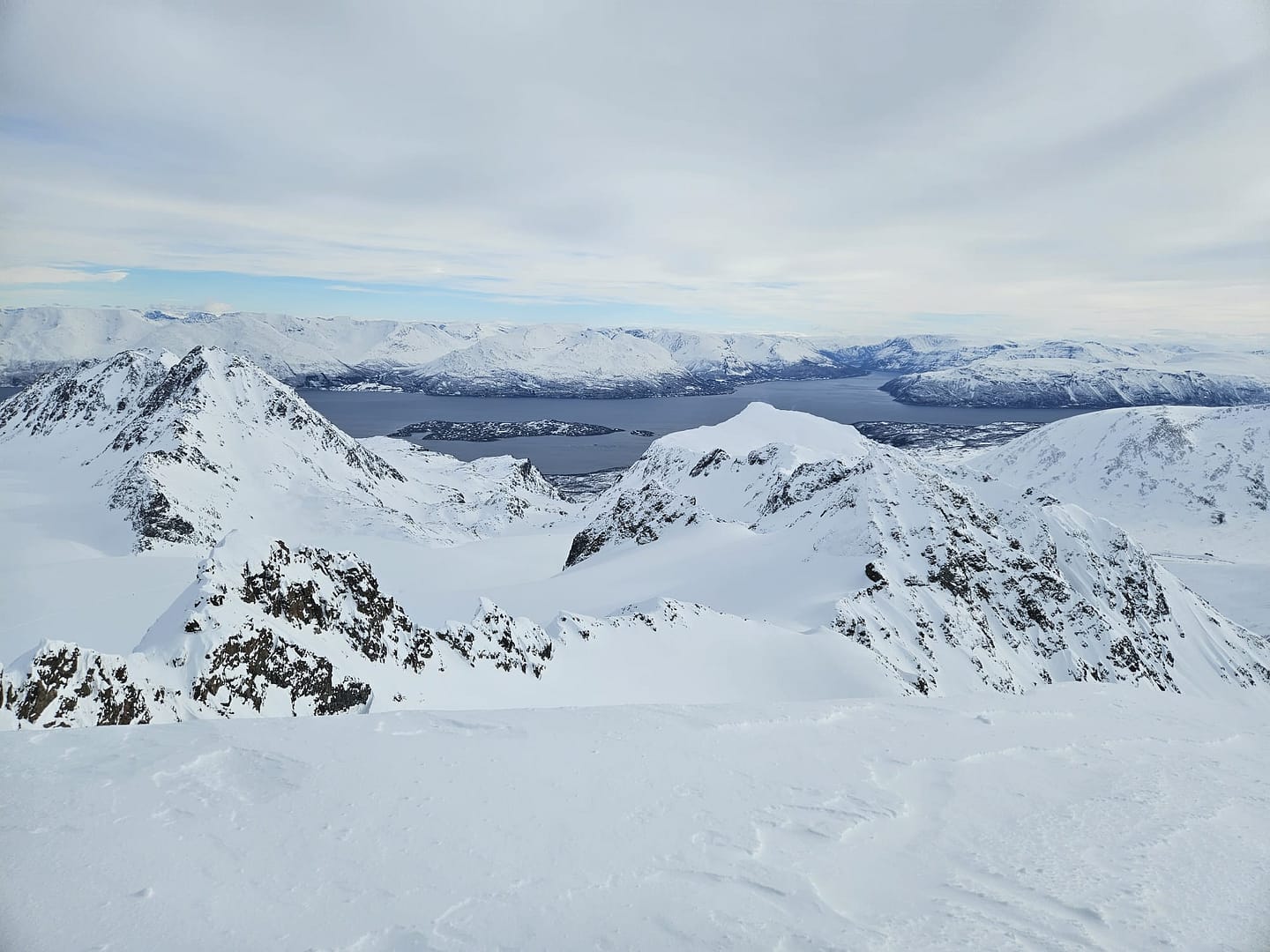 Tafeltinden 1.395 m (Skitour) Tafeltinden 1.395 m Skitour 24