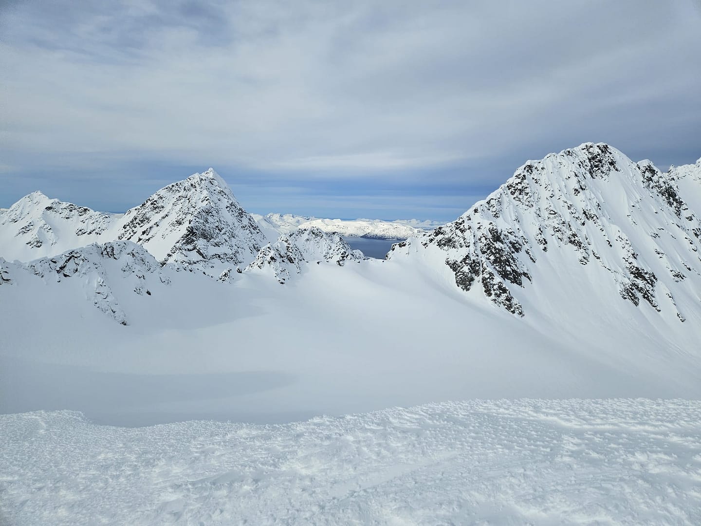 Tafeltinden 1.395 m (Skitour) Tafeltinden 1.395 m Skitour 25