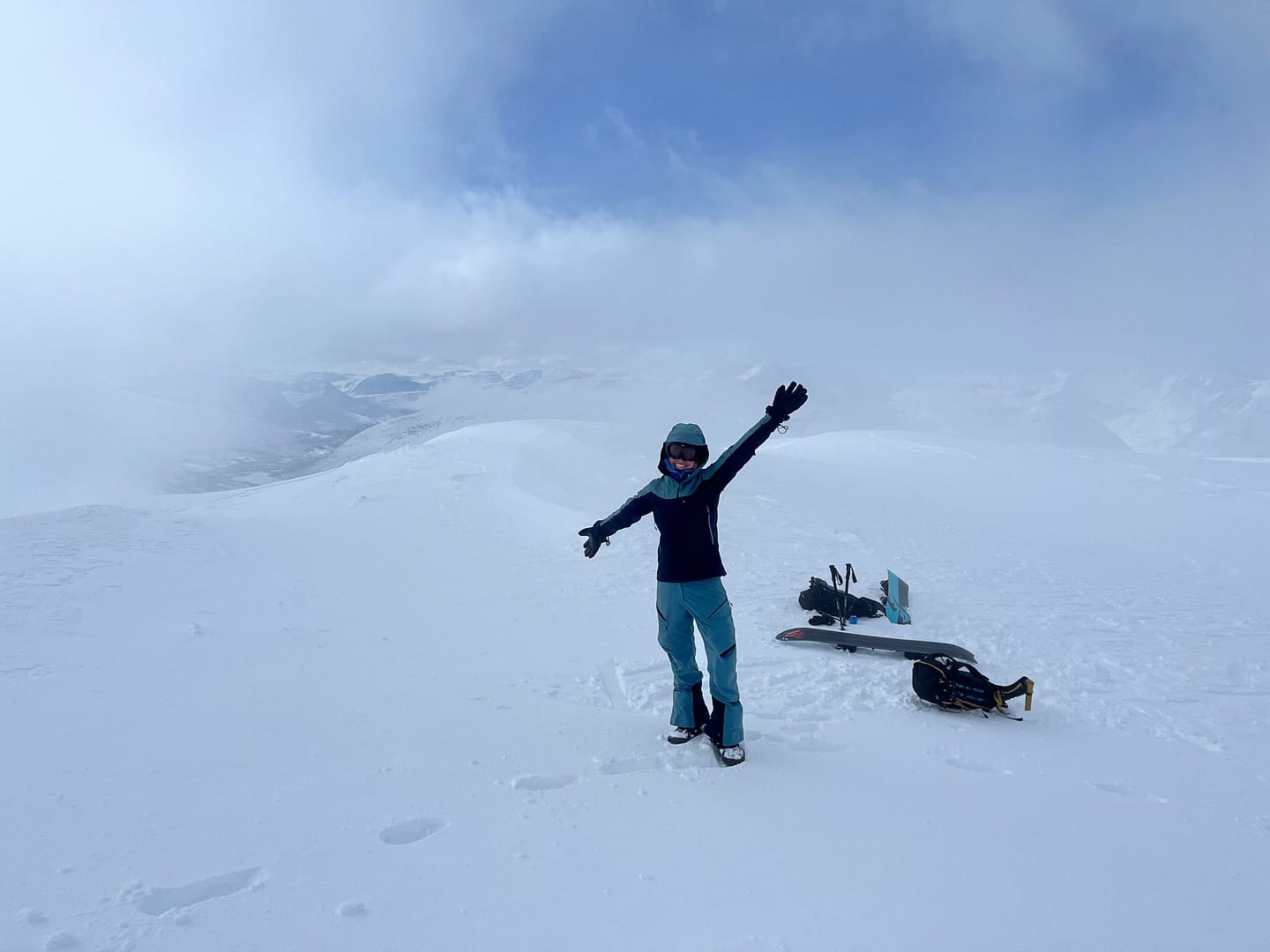 Sorfjellet 1.480 m (Skitour) WhatsApp Image 2026 04 06 at 15.01.06 scaled