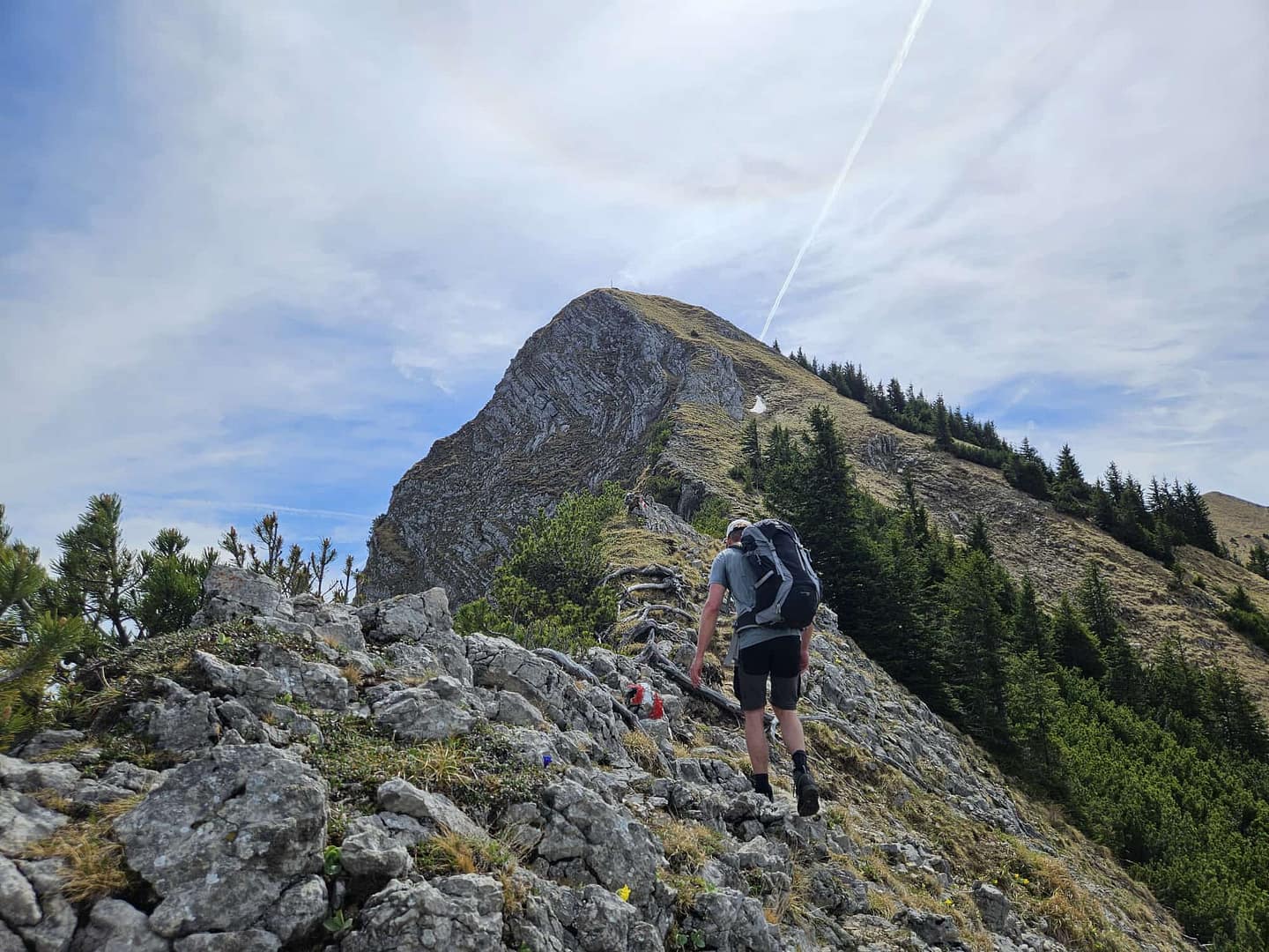 Sonntagsspitze 1.919 m & Schreckenspitze 2.022 m (Bergtour) Sonntagsspitze 1.919 m Schreckenspitze 2.022 m Bergtour 14