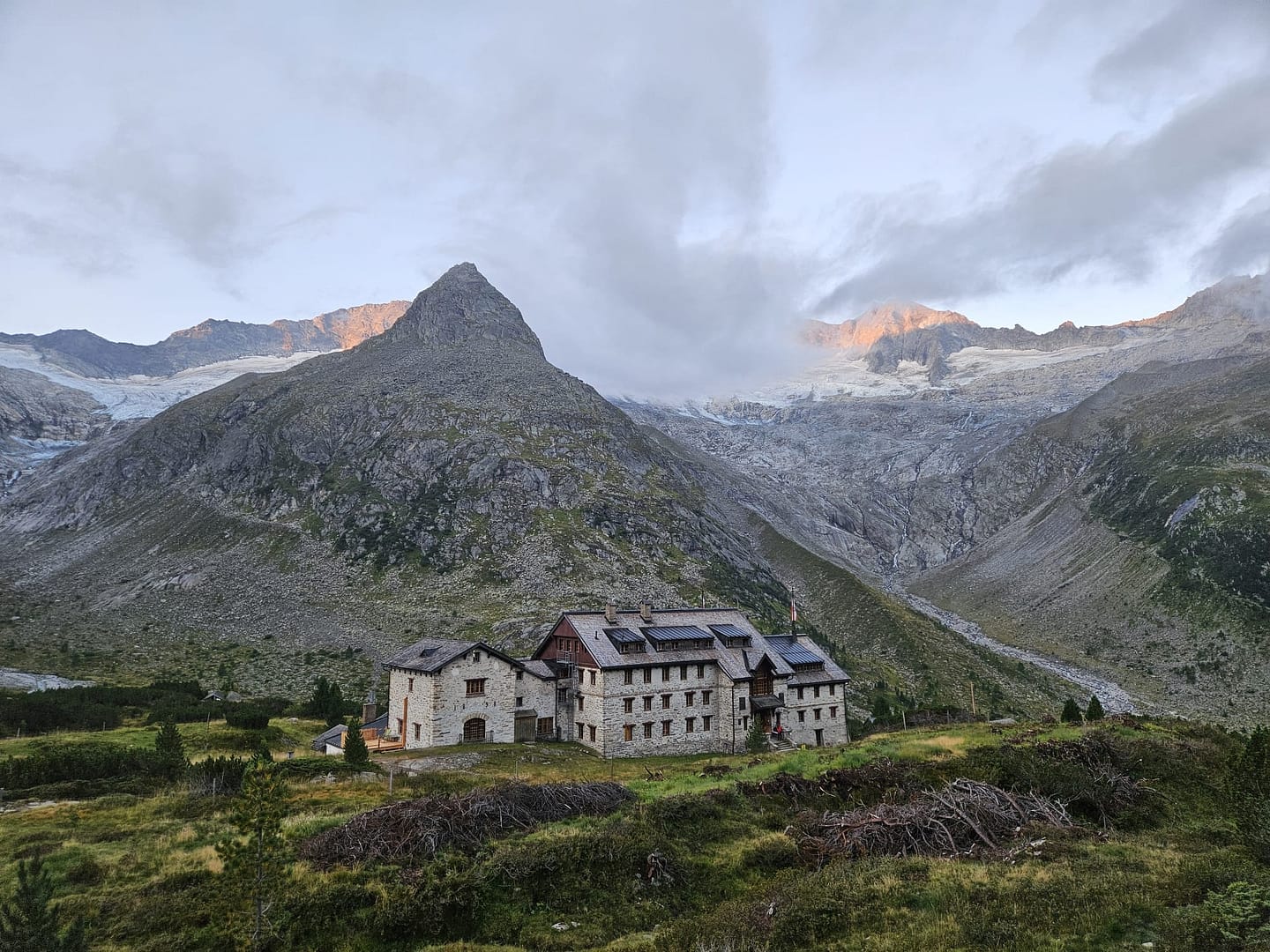 Ochsner 3.107 m, Hennsteigenspitze 3.002 m (Bergtour) Ochsner 3.107 m Hennsteigenspitze 3.002 m Bergtour 31