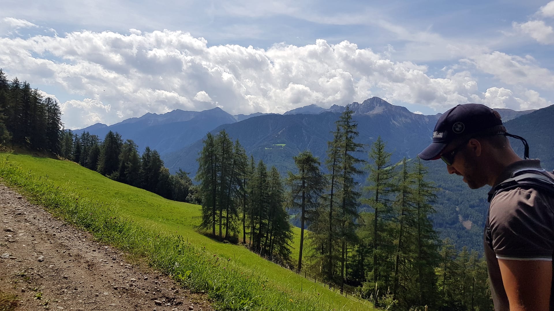 Weg zur Trenser-Joch-Hütte