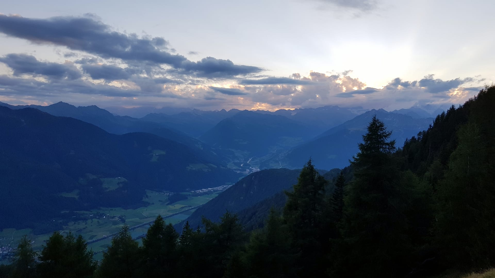 Abstieg vom Höllenkragen