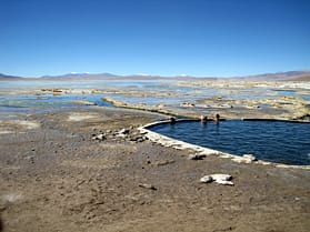 Lagunen und Geysire Heiße Quellen