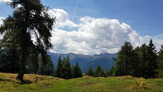Höllenkragen 2.387 m (Wanderung) Trenser-Joch-Hütte