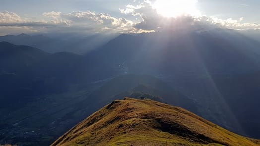 Höllenkragen 2.387 m (Wanderung) Abstieg vom Höllenkragen