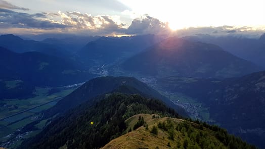 Höllenkragen 2.387 m (Wanderung) Abstieg vom Höllenkragen