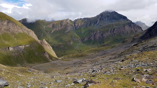 Wilde Kreuzspitze 3.132 m (Wanderung) Weg zur Sterzinger Hütte