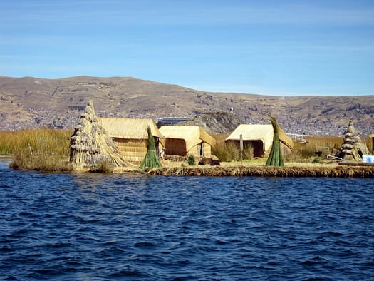 Uros Floating Islands auf dem Titicacasee Titicacasee