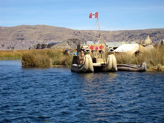 Uros Floating Islands auf dem Titicacasee Titicacasee