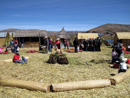 Uros Floating Islands auf dem Titicacasee Titicacasee