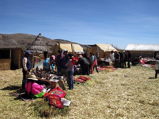Uros Floating Islands auf dem Titicacasee Titicacasee