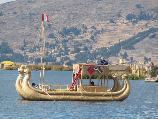 Uros Floating Islands auf dem Titicacasee Titicacasee