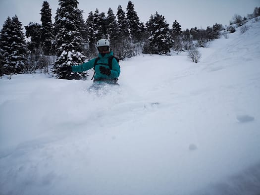 Cloud Base Hut, Mestia 2.800 m (Skitour) Cloud Base Hut Georgien 2