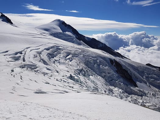 Il Naso 4.205 m, Balmenhorn 4.167 m, Schwarzhorn 4.215 m, Ludwigshöhe 4.341 m (Hochtour) Il Naso 1