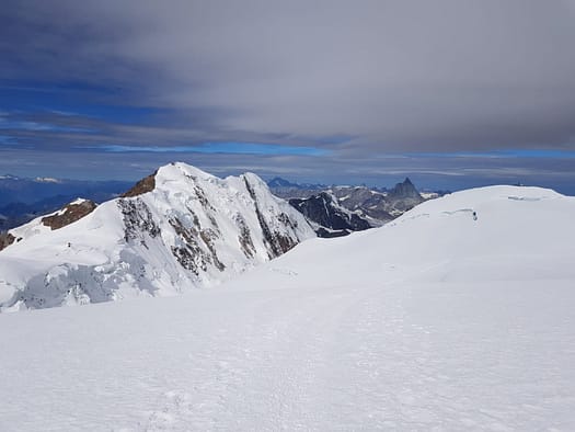 Parrotspitze 4.432 m, Vincentpyramide 4.215 m, Punta Giordani 4.046 m (Hochtour) Parrotspitze 2