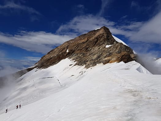 Parrotspitze 4.432 m, Vincentpyramide 4.215 m, Punta Giordani 4.046 m (Hochtour) Punta Giodani 4