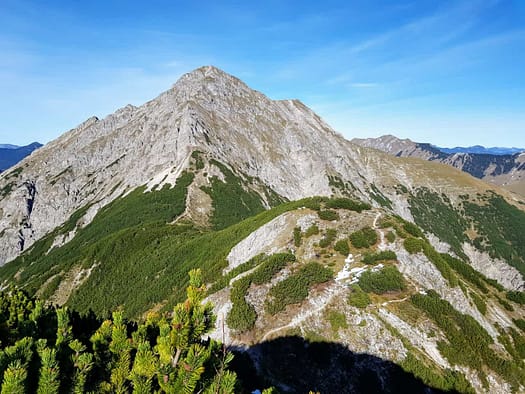 Bettlerkarspitze 2.268 m & Montscheinspitze 2.106 m (Wanderung) Montscheintspitze 11