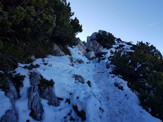 Unnütz Überschreitung 2.075 m (Wanderung) Unnuetz Ueberschreitung 9