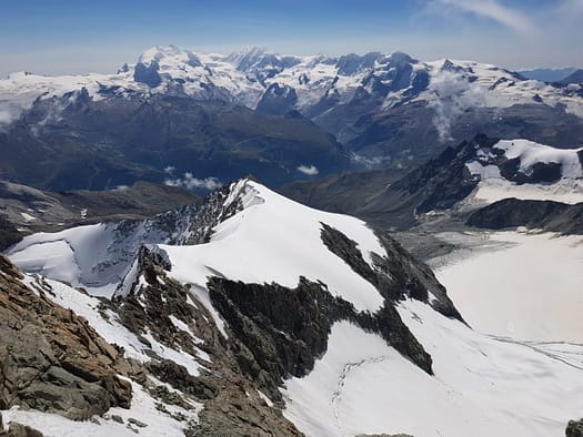 Zinalrothorn 4.221 m über'n Süd-Ostgrat (Hochtour) Zinalrothorn 4.221 m uebern Sued Ostgrat Hochtour 4