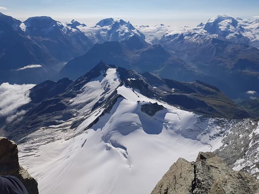 Zinalrothorn 4.221 m über'n Süd-Ostgrat (Hochtour) Zinalrothorn 4.221 m uebern Sued Ostgrat Hochtour 7