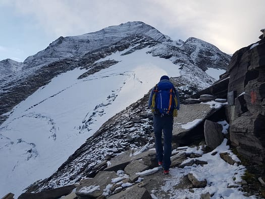 Großes Wiesbachhorn 3.564 m, Hinterer Bratschenkopf 3.413 m, Klockerin 3.422 m, Hohe Dock 3.348 m, Großer Bärenkopf 3.396 m, Mittlerer Bärenkopf 3.351 m (Hochtour) Grosses Wiesbachhorn 3.564 m 15