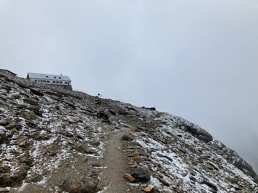 Heinrich-Schwaiger-Haus 2.802 m (Wanderung) Heinrich Schwaiger Haus 2.802 m Wanderung 1