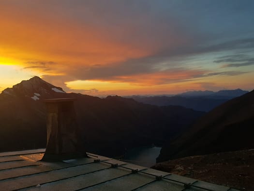 Heinrich-Schwaiger-Haus 2.802 m (Wanderung) Heinrich Schwaiger Haus 2.802 m Wanderung 11