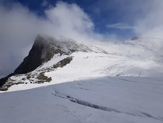 Großes Wiesbachhorn 3.564 m, Hinterer Bratschenkopf 3.413 m, Klockerin 3.422 m, Hohe Dock 3.348 m, Großer Bärenkopf 3.396 m, Mittlerer Bärenkopf 3.351 m (Hochtour) Tourenbeschreibung Klockerin 3.422 m 1