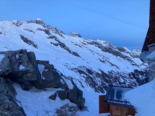 Zittauer Hütte 2.330 m Winterraum (Skitour) Zittauer Huette 2.330 m Winterraum Skitour 13