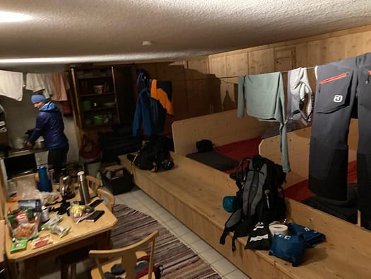 Zittauer Hütte 2.330 m Winterraum (Skitour) Zittauer Huette 2.330 m Winterraum Skitour 14