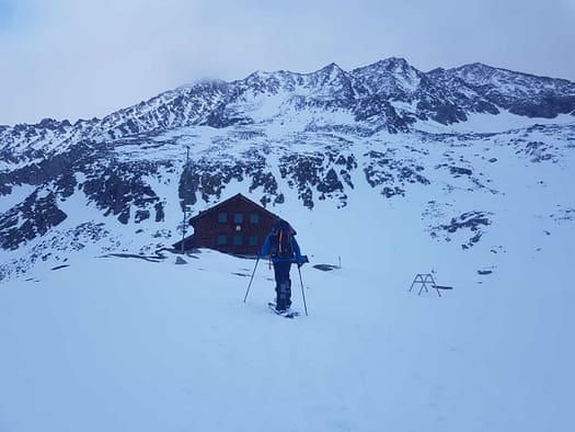 Zittauer Hütte 2.330 m Winterraum (Skitour) Zittauer Huette 2.330 m Winterraum Skitour 6