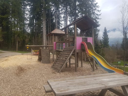 Putzi sucht die Wundernuss & erwartet eine Überraschung (Themenwanderwege) Putzi sucht die Wundernuss Themenwanderweg 16