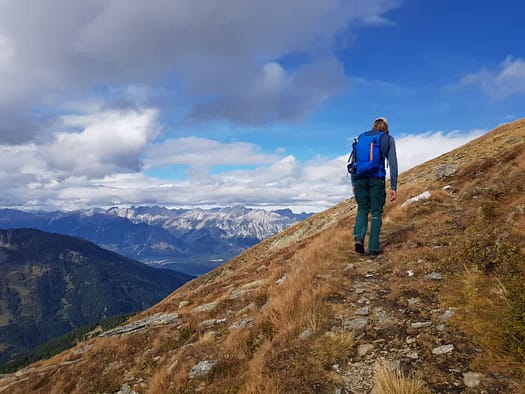 Hirzer 2.725 m (Wanderung) Hirzer 2.725 m Wanderung 23