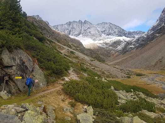 Winnebachseehütte 2.362 m (Wanderung) von Gries Winnebachseehuette 2.362 m Wanderung 12