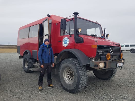 Superjeep, Gletscherwanderung & Eishöhlenerkundung Superjeep Gletscherwanderung amp Eishoehlenerkundung Bergtour 1
