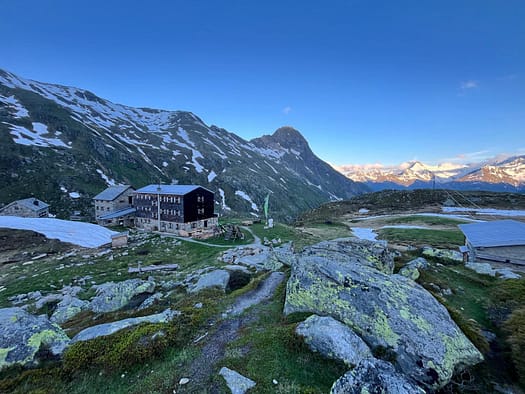 Essener- und Rostocker Hütte 2.208 m (Wanderung) Essener und Rostocker Huette 2.208 m Wanderung 20