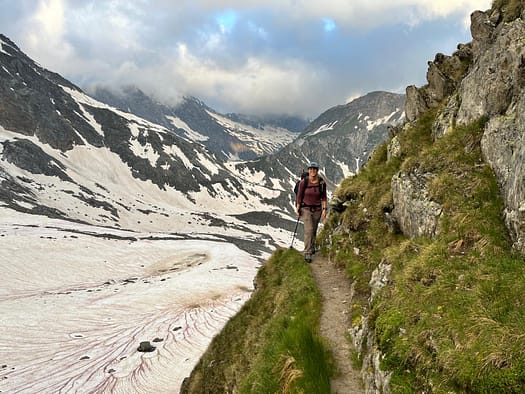 Dreiherrenspitze 3.499 m (Hochtour) Dreiherrenspitze 3.499 m Hochtour 1 1