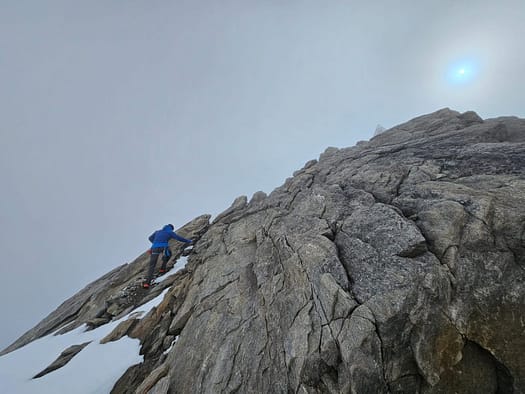 Dreiherrenspitze 3.499 m (Hochtour) Dreiherrenspitze 3.499 m Hochtour 18