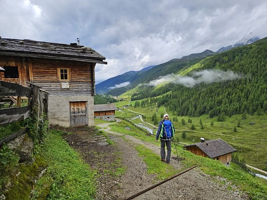 Lenkjöchlhütte 2.603 m (Wanderung) Lenkjoechlhuette 2.603 m Wanderung Windtal 2