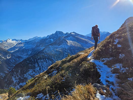 Friesenberghaus 2.498 m (Wanderung) Friesenberghaus 2.498 m Wanderung 23