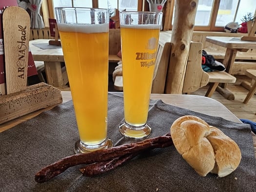 Arena Stadl 2.390 m - Zillertal Arena (Pistenskitour) Arena Stadl 2.390 m Zillertal Arena Pistenskitour 8