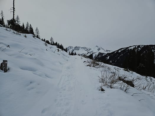 Bergstation Plattenkogel X Press 2 2.039 m Skitour 3