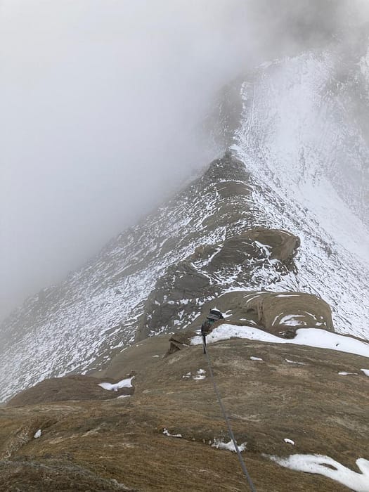 Großes Wiesbachhorn 3.564 m, Hinterer Bratschenkopf 3.413 m, Klockerin 3.422 m, Hohe Dock 3.348 m, Großer Bärenkopf 3.396 m, Mittlerer Bärenkopf 3.351 m (Hochtour) Hohe Dock 3.348 m 3