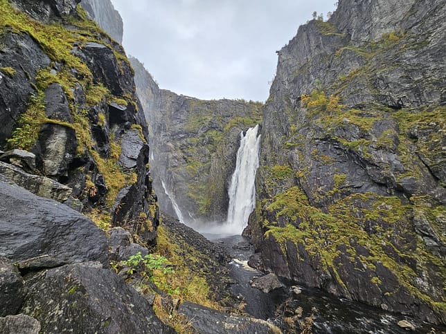 Voringsfossen zum Fuss des Wasserfalls Wanderung 3