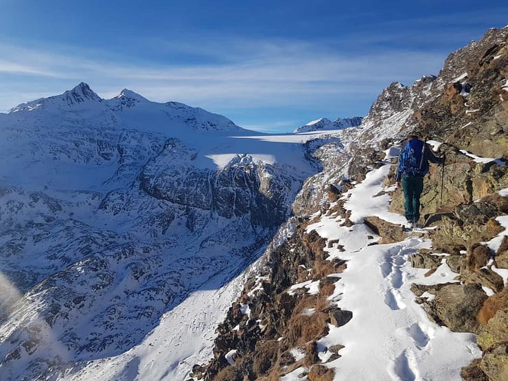 Brandenburger Haus 3.277 m (Hochtour) Brandenburger Haus 3.277 m Hochtour 8