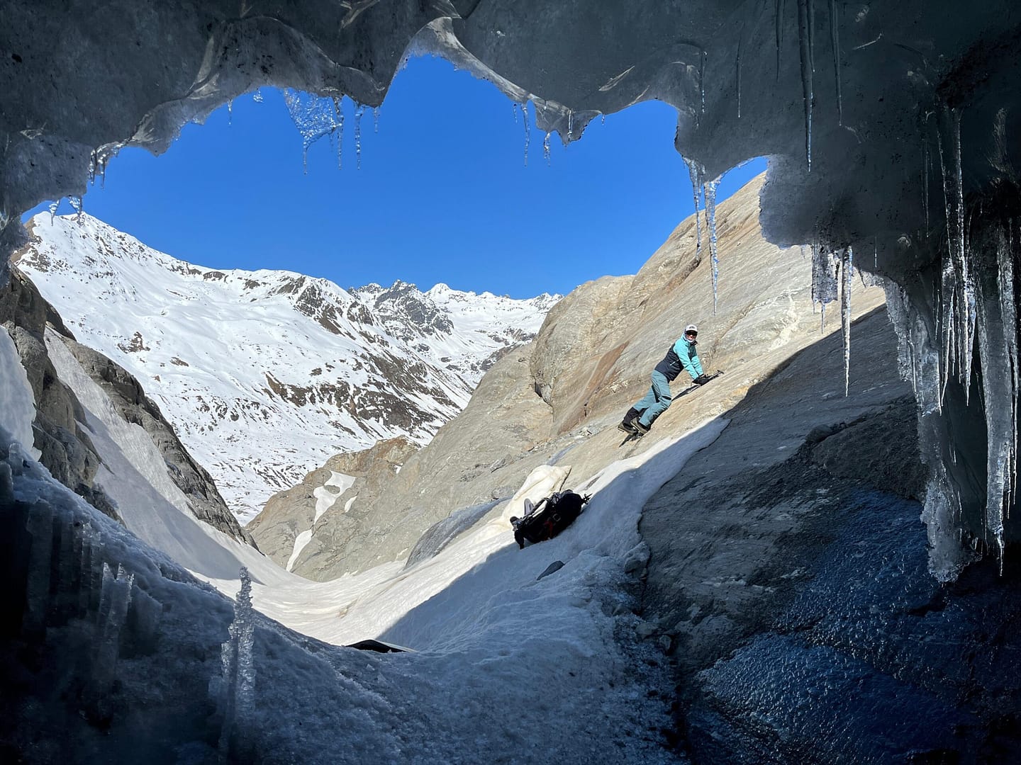 Weißseespitze 3.498 m (Skihochtour) Weissseespitze 3.498 m Skihochtour1 3 scaled