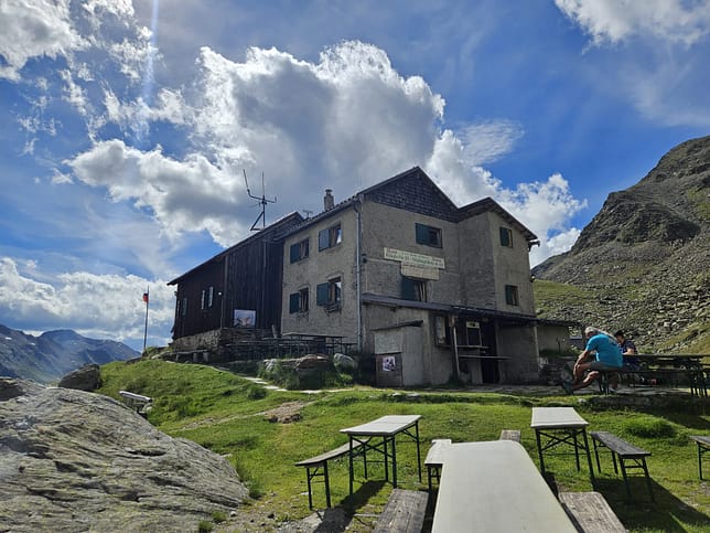 Weisskugelhuette 2.544 m Wanderung 15