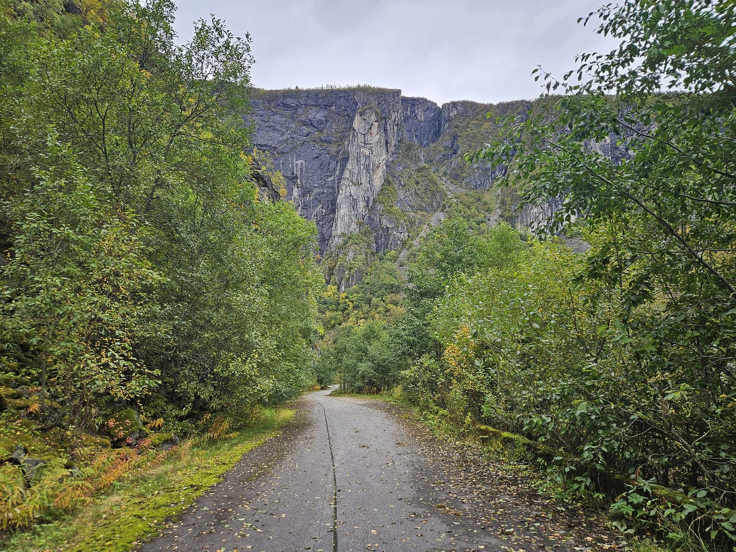 Vøringsfossen - zum Fuß des Wasserfalls (Wanderung) Voringsfossen zum Fuss des Wasserfalls Wanderung 8